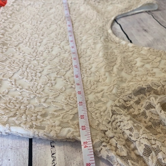 Fashion To Figure Lace and Floral Dress - Picture 9 of 13